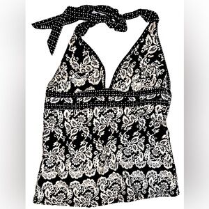 Tankini top black and white pattern.